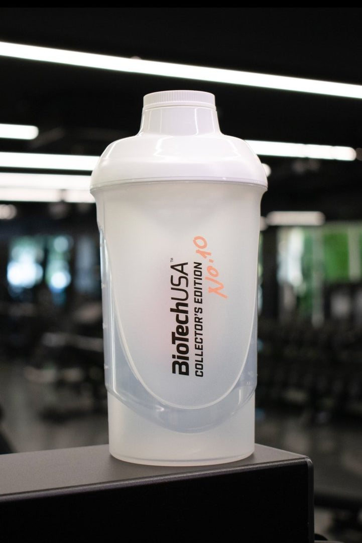 Limitált kiadású, gyűjthető shaker (Barackos joghurt) - 600 ml